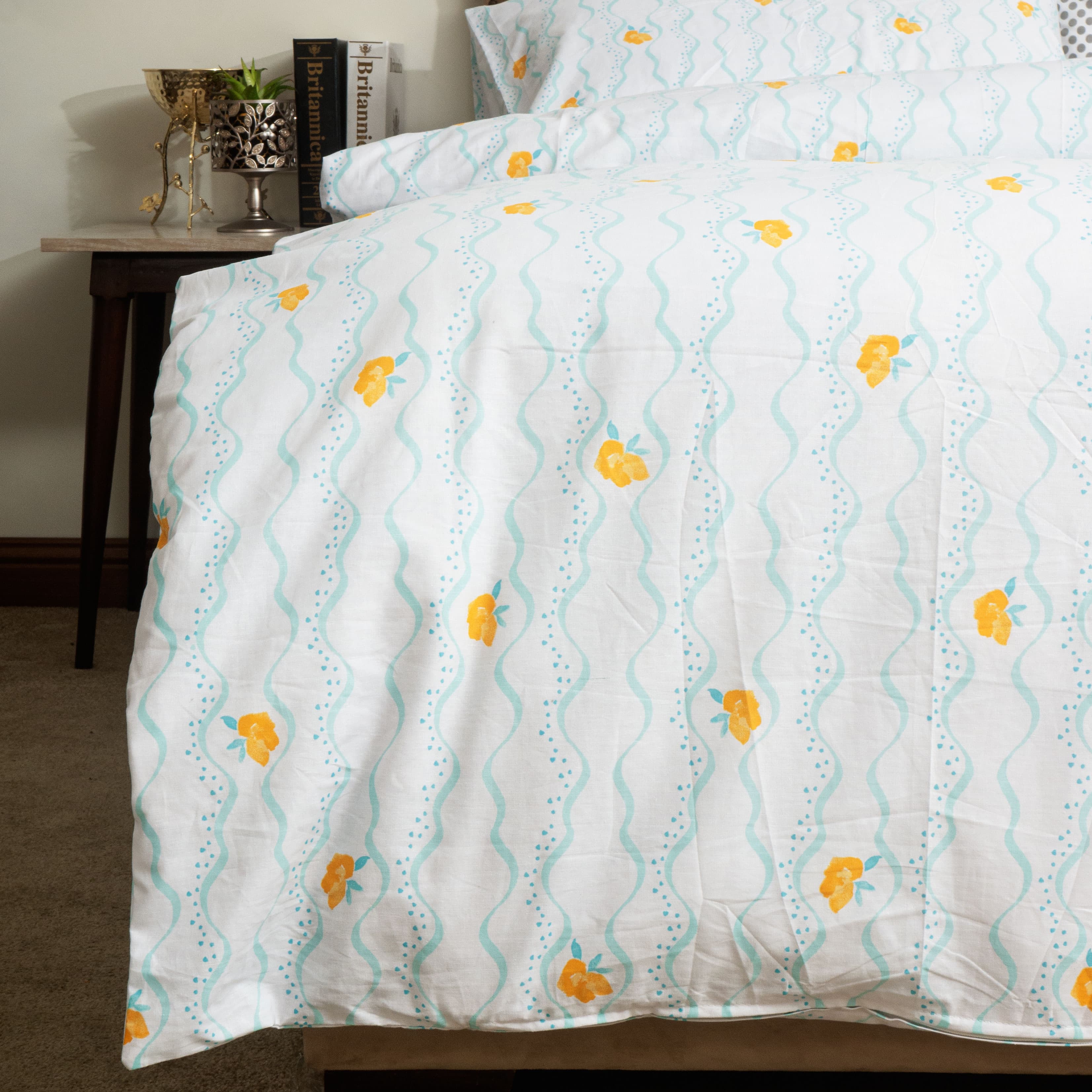 Sea World King Quilt Bed Set