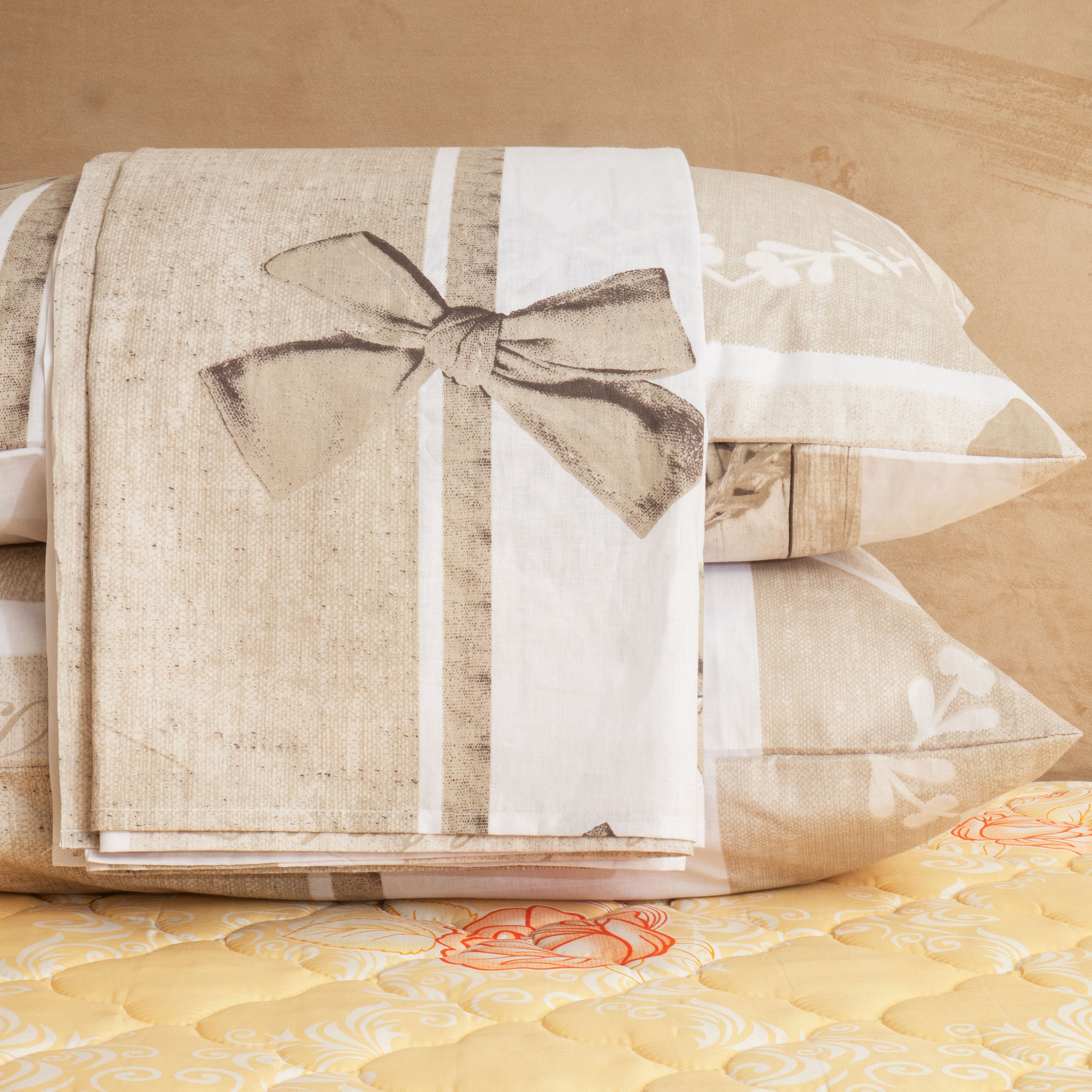 Heart King Bed Set