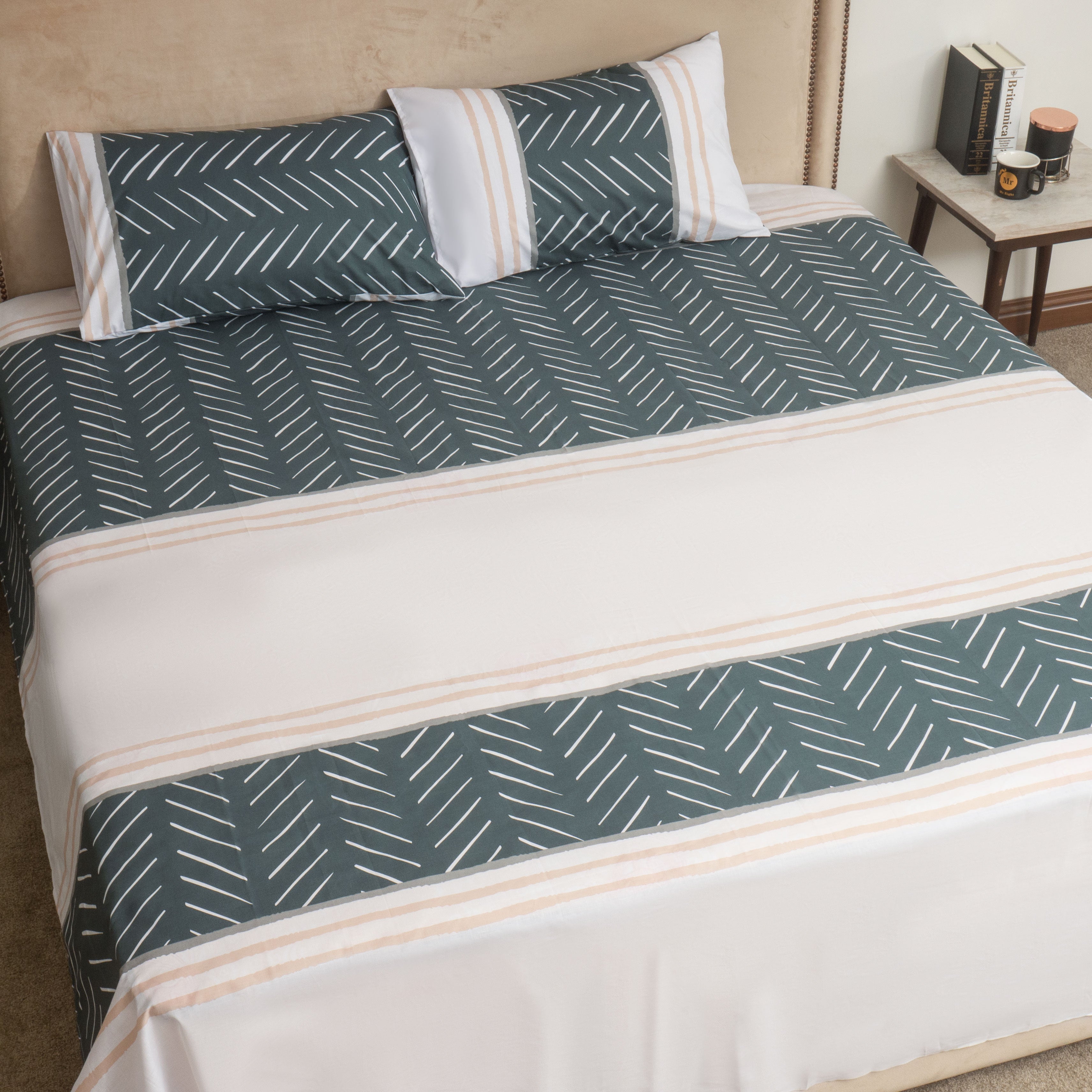 Lining King Bed Set